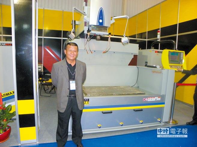 Sparkle EDM Machines Advance in Technology with Three Consecutive Years of Strong Orders